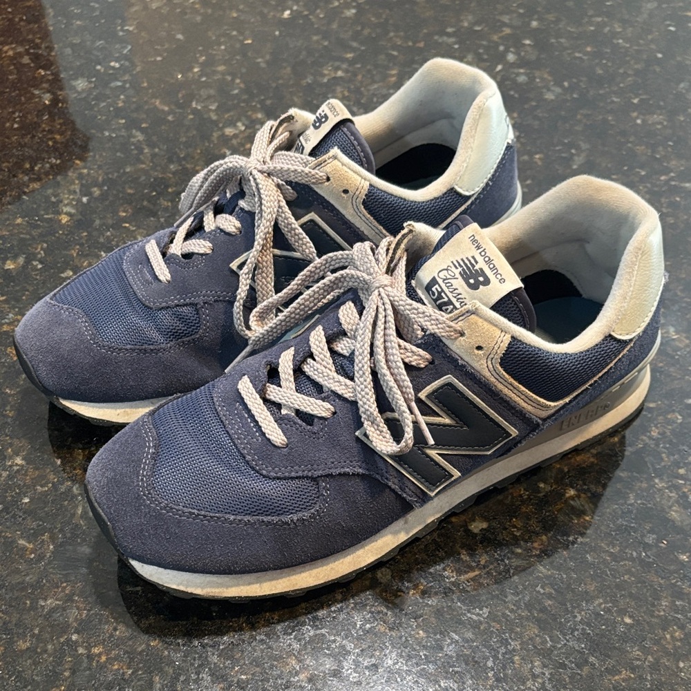New Balance 574 Men's Navy Blue and Gray Sneakers